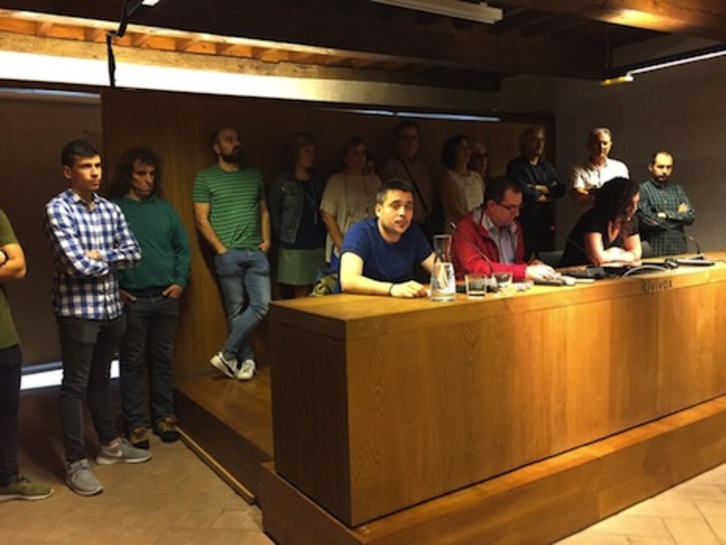 Partidos y diferentes colectivos han llamado a participar en la concentración contra la corrupción que tendrá lugar el sábado en Iruñea. (EH BILDU)