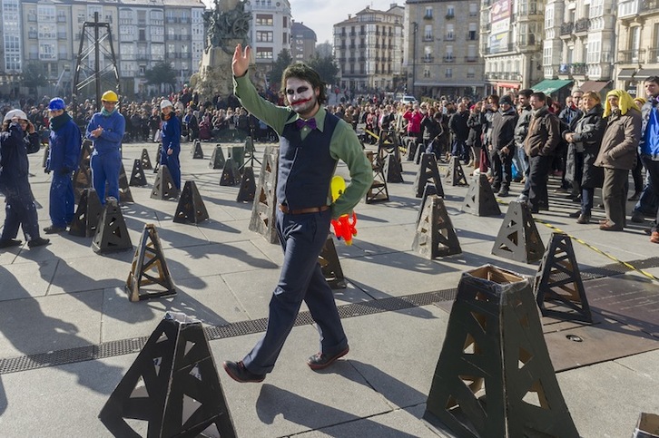 Protesta contra el pozo Armentia-2 en Gasteiz en enero pasado. (Juanan RUIZ/ARGAZKI PRESS)