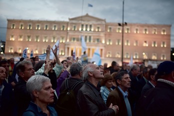 Movilización contra los recortes ante el Parlamento griego. (Louisa GOULIAMAKI/AFP PHOTO)