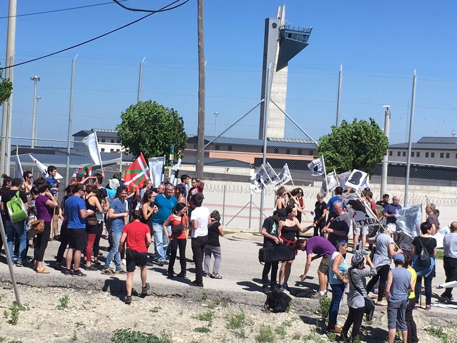 De cuando los primeros autobuses han llegado a Puerto. (@Indautxutik)