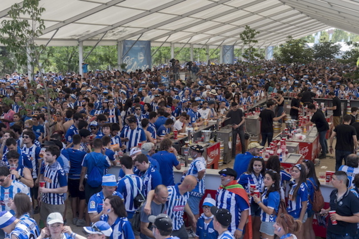 Giro ezin hobea Araba Hirian gunean. (Juanan RUIZ / ARGAZKI PRESS)