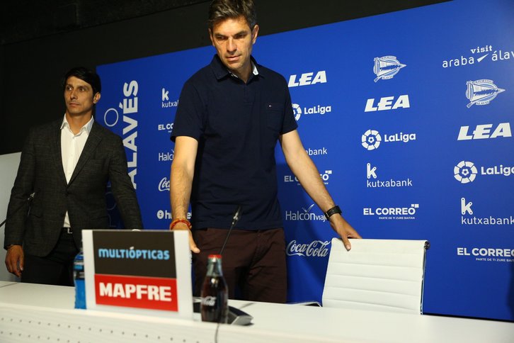 Pellegrino, al comienzo de la rueda de prensa de hoy. (@Alaves)