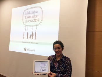 Garbiñe Petriatik aurkeztu du Behatokiaren Txostena Donostian. (BEHATOKIA)