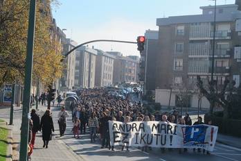Manifestación en Getxo contra el parking de Ibarbengoa y la urbanización de Andra Mari. (vía facebook @tosu.betirako)