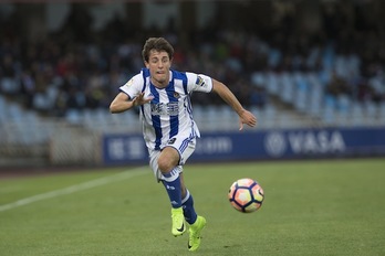 Álvaro Odriozola ha renovado hasta 2022. (Juan Carlos RUIZ/ARGAZKI PRESS)