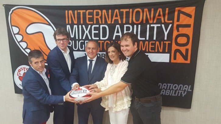 Presentación en Gasteiz del Mundial de rugby inclusivo. (@IMART2017)