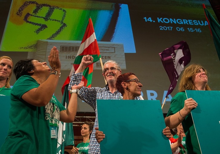 Txiki Muñoz, tras ser reelegido como secretario general en el XIV Congreso de ELA. (Luis JAUREGIALTZO/ARGAZKI PRESS)