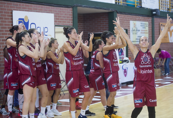 Jugadoras del Lointek Gernika la temporada pasada. (Luis JAUREGIALTZO / ARGAZKI PRESS)