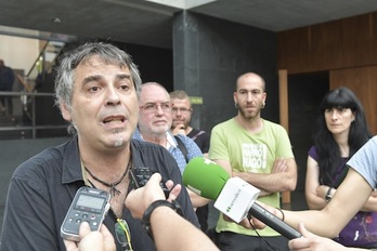 Paul Bilbao, Kontseiluko idazkari nagusia, Nafarroako Parlamentuan. (Idoia ZABALETA/ARGAZKI PRESS)