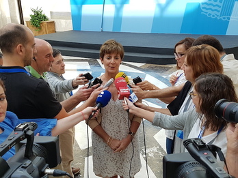 Arantxa Tapia, en su comparecencia ante los medios. (IREKIA.EUS)