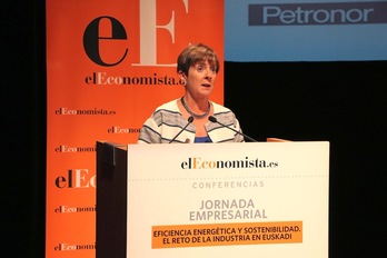 Arantxa Tapia ha participado hoy en una jornada sobre eficiencia energética. (@arantxa_tapia)