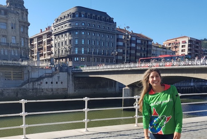 Ane Ortiz Ballesteros Askapeñako kidea izango da aurtengo txupinera. (BILBOKO KONPARTSAK)