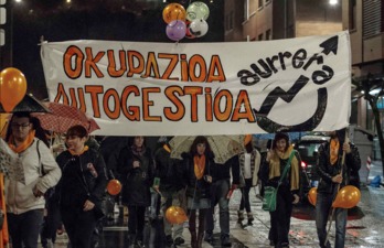 Manifestación en defensa del gaztetxe de Erandio celebrada en 2016. (Aritz LOIOLA / ARGAZKI PRESS)