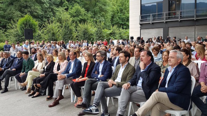 Homenaje del PP a Miguel Ángel Blanco en Ermua. (@PPVasco)
