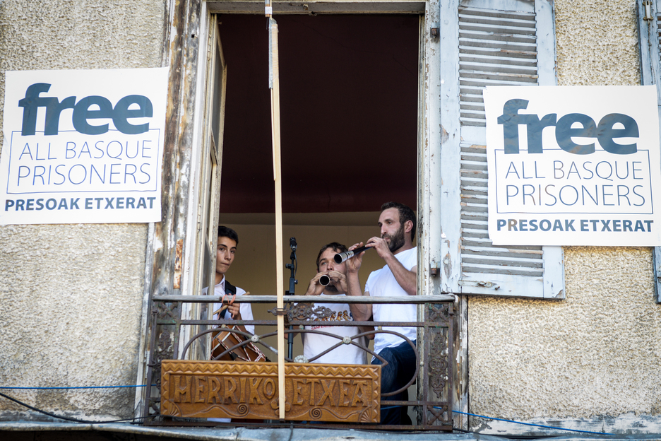 Baionako besten idekitze alternatiboa. © Isabelle MIQUELESTORENA