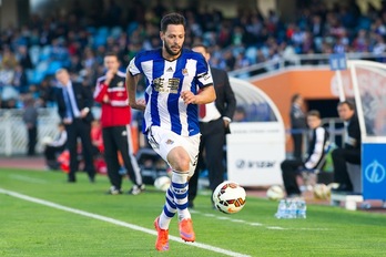 Albeto de la Bella regresa a la Real tras un año cedido en el Olympiacos. (Juan Carlos RUIZ/ARGAZKI PRESS)