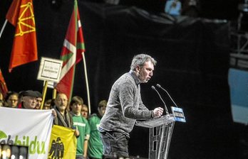 Jon Maia, en Anoeta tras la liberación de Arnaldo Otegi. (Aritz LOIOLA/ARGAZKI PRESS)