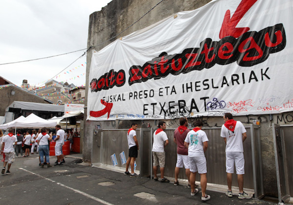 Baionako besten azken eguna iruditan. ©Bob EDME