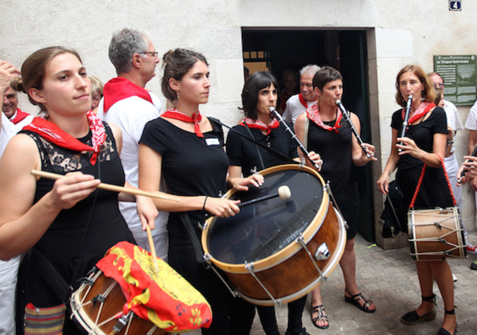 Baionako besten azken eguna iruditan. ©Bob EDME