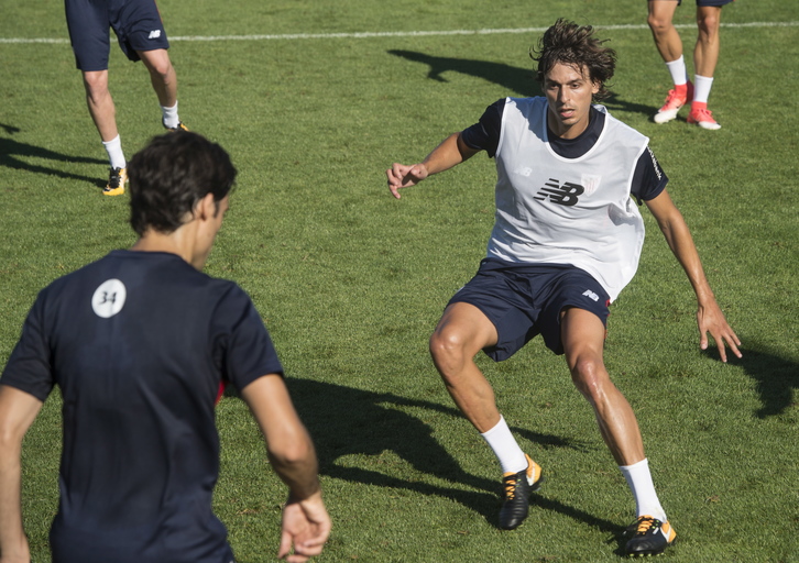 Iturraspe en un entrenamiento en Lezama. (Monika DEL VALLE / ARGAZKI PRESS)