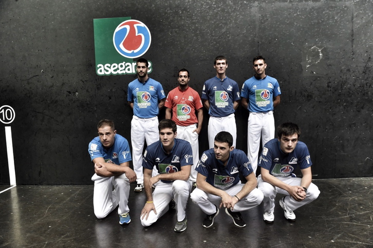 Presentación del torneo de Aste Nagusia con los pelotaris. (ARGAZKI PRESS)