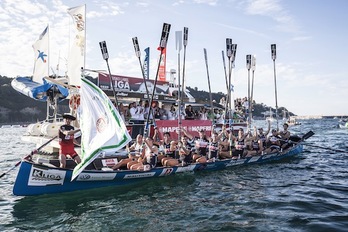 Urdaibai se ha impuesto en aguas de Hondarribia. (Aritz LOIOLA/ARGAZKI PRESS)