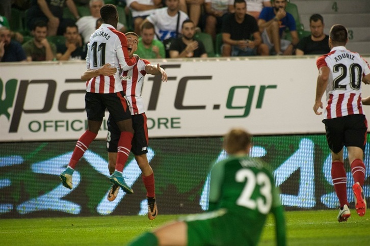 De Marcos celebra el gol del empate a dos. (ATHLETIC CLUB)