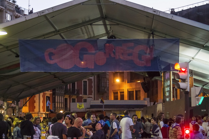 Txosna de Gogorregi. (Aritz LOIOLA / ARGAZKI PRESS)