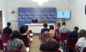 Joseba Asironek agerraldia egin du salestarren orubeko proiektuaren inguruan. (@PamplonaIruna)