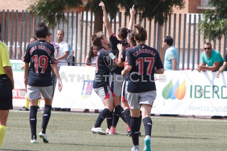 Las jugadoras del Athletic celebran un gol. (@AthleticClub)