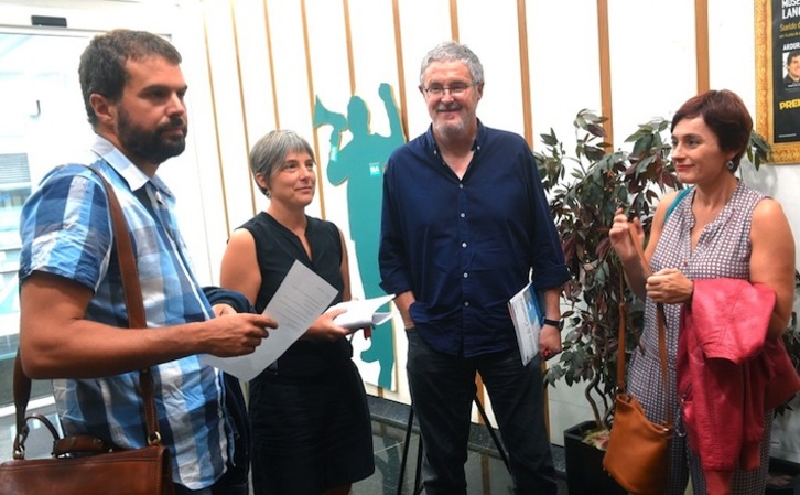 Igor Arroyo, Amaia Muñoa, Adolfo Muñoz eta Garbiñe Aranburu. (ARGAZKI PRESS)