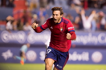 Xisco celebra el gol que forzaba la prórroga. (Iñigo URIZ / ARGAZKI PRESS)