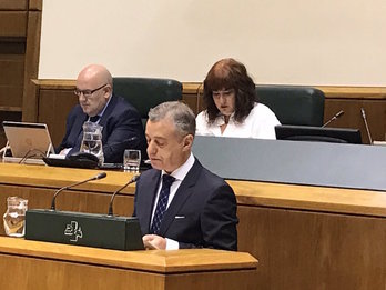 El lehendakari Iñigo Urkullu, durante su discurso en el Pleno de Política General. ( @RebekaUbera)