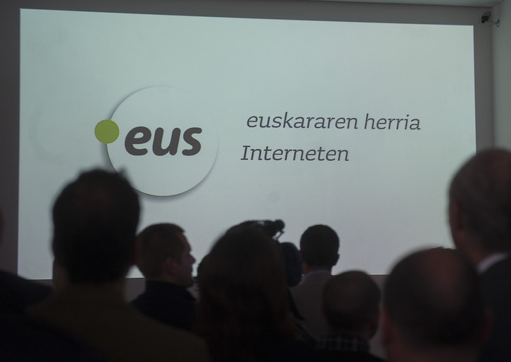 .EUS domeinuaren aurkezpeneko irudi bat. (Luis JAUREGIALTZO/ARGAZKI PRESS)