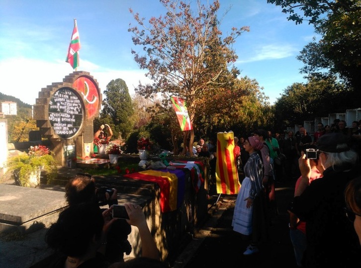 Katalunia ere presente izan da «Txiki»ren omenaldian. (@ane_arruti)