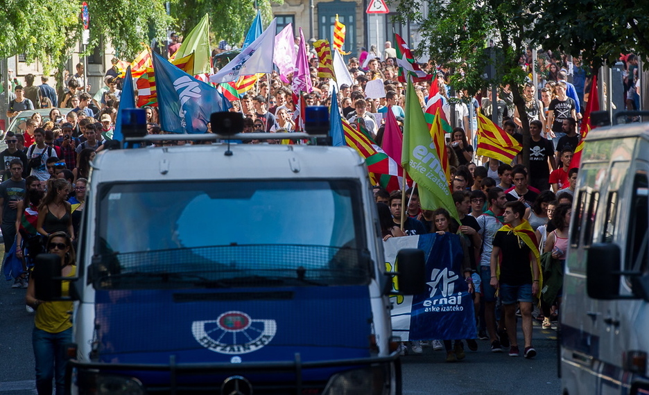 Los gritos a favor de la independencia han liderado la movilización. (Luis JAUREGIALTZO / ARGAZKI PRESS)