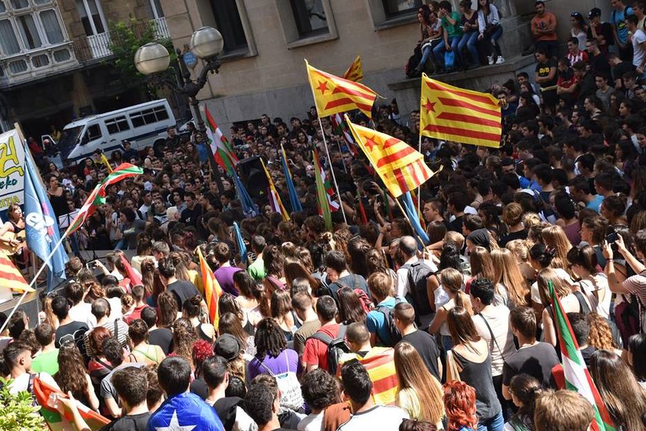 La movilización de Bilbo también ha sido masiva. (@ernaigazte) La movilización de Bilbo también ha sido masiva. (@ernaigazte)