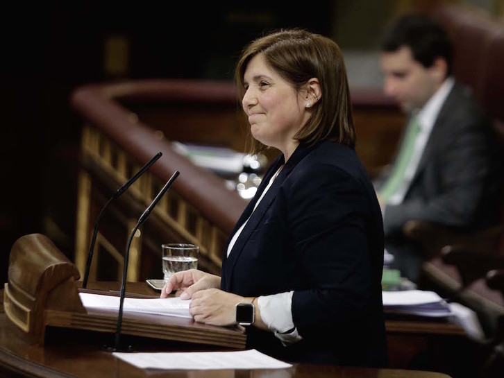 La presidenta de la Comisión de Igualdad, Pilar Cancela (PSOE), ha presentado  el Pacto de Estado en materia de Violencia de Género. (congreso.es)