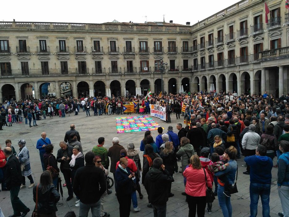 Hala Bedik jaso du Gasteizko mobilizazioa. (@halabedi) Hala Bedik jaso du Gasteizko mobilizazioa. (@halabedi)