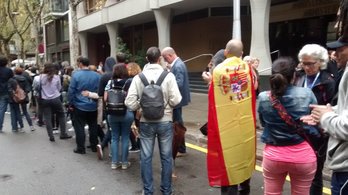 Gracian izan dira ezezkoaren alde bozkatzera joan direnak ere. (@aagirrezabal)