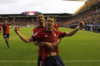 David Rodríguez celebra su tanto ante el Sporting. (OSASUNA)