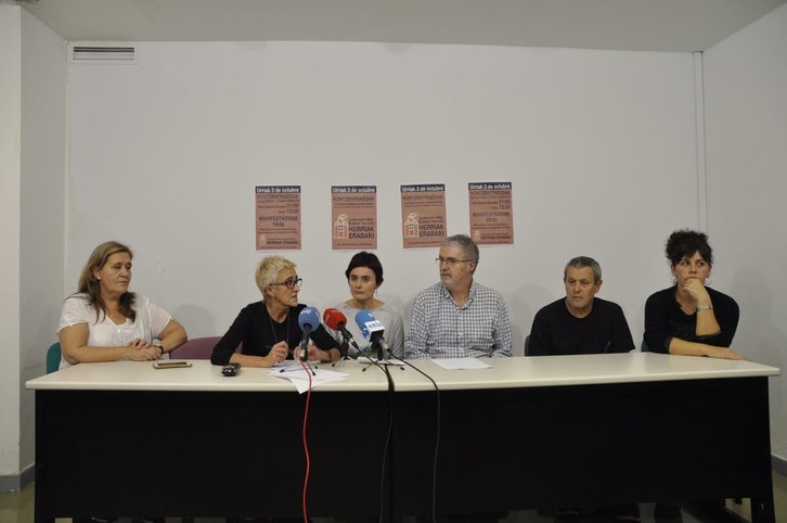 ELA, LAB, ESK, Steilas, Hiru, EHNE eta Etxalde sindikatuek bihar Katalunian deitutako graba orokorrari babesa adierazi diote. (@ELAsindikatua)