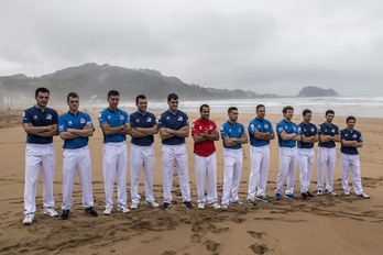 Foto de familia en la presentación del Cuatro y Medio de 2017. (Gorka RUBIO / ARGAZKI PRESS)