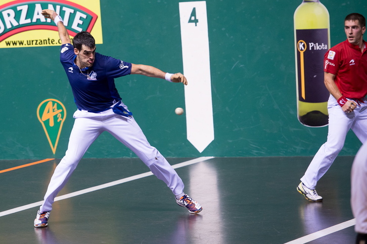 Ezkurdia se ha mostrado superior en todo momento. (Iñigo URIZ / ARGAZKI PRESS)