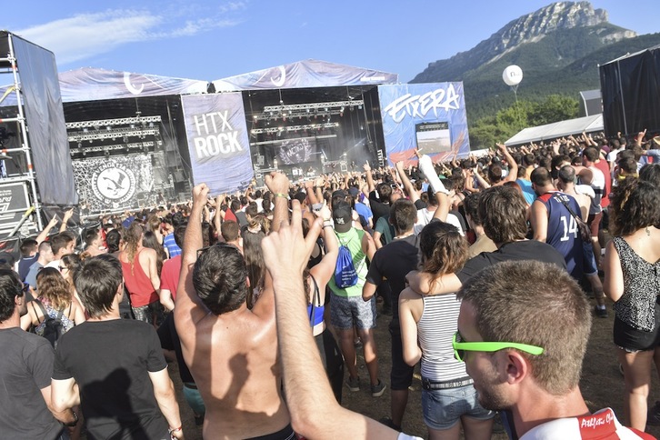 Hatortxu Rock reunió a miles de personas a las faldas de Beriain. (Idoia ZABALETA / ARGAZKI PRESS)