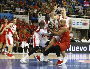 A punto ha estado el Baskonia de remontar el partido. (@Baskonia)
