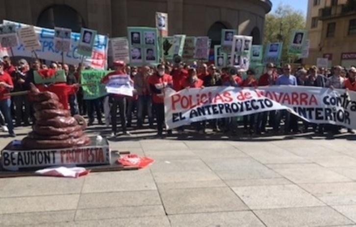Una concentración anterior de policías contra la nueva ley.