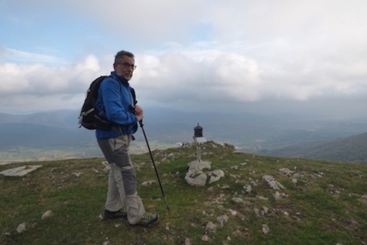 Joaquín Salvoch lleva 55 años trabajando en el CDN. (CLUB DEPORTIVO NAVARRA)