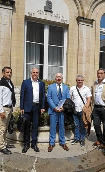 gara-2017-10-19-Opinión