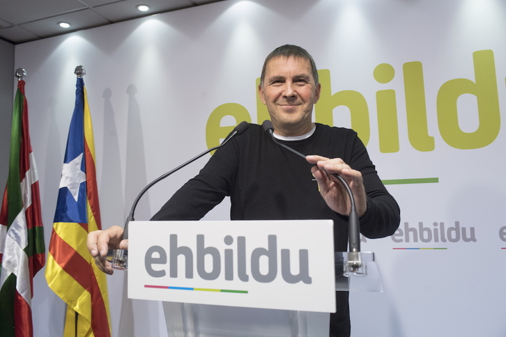 Arnaldo Otegi, durante su comparecencia en Donostia. (Juan Carlos RUIZ/ARGAZKI PRESS)